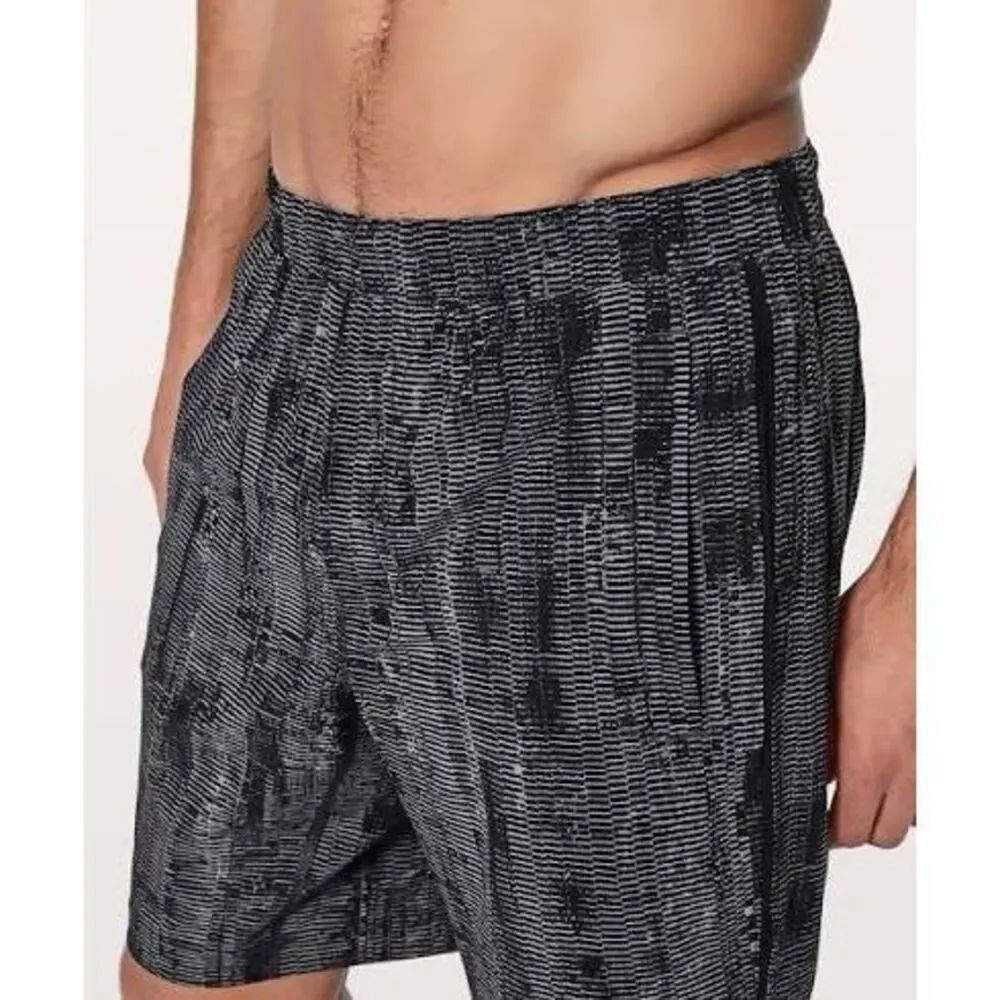 LULULEMON Pace Breaker Short 9" Matchstick Asphalt Grey Black Large